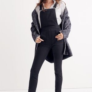 NWOT skinny overalls raw hem